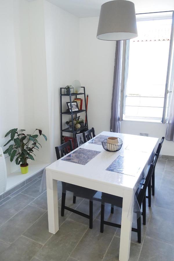 Maison Carree/Coeur Historique De Nimes - Superbe Appt 55M² Экстерьер фото